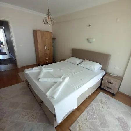 Tasyaka Havuzlu Apart Apartman Fethiye